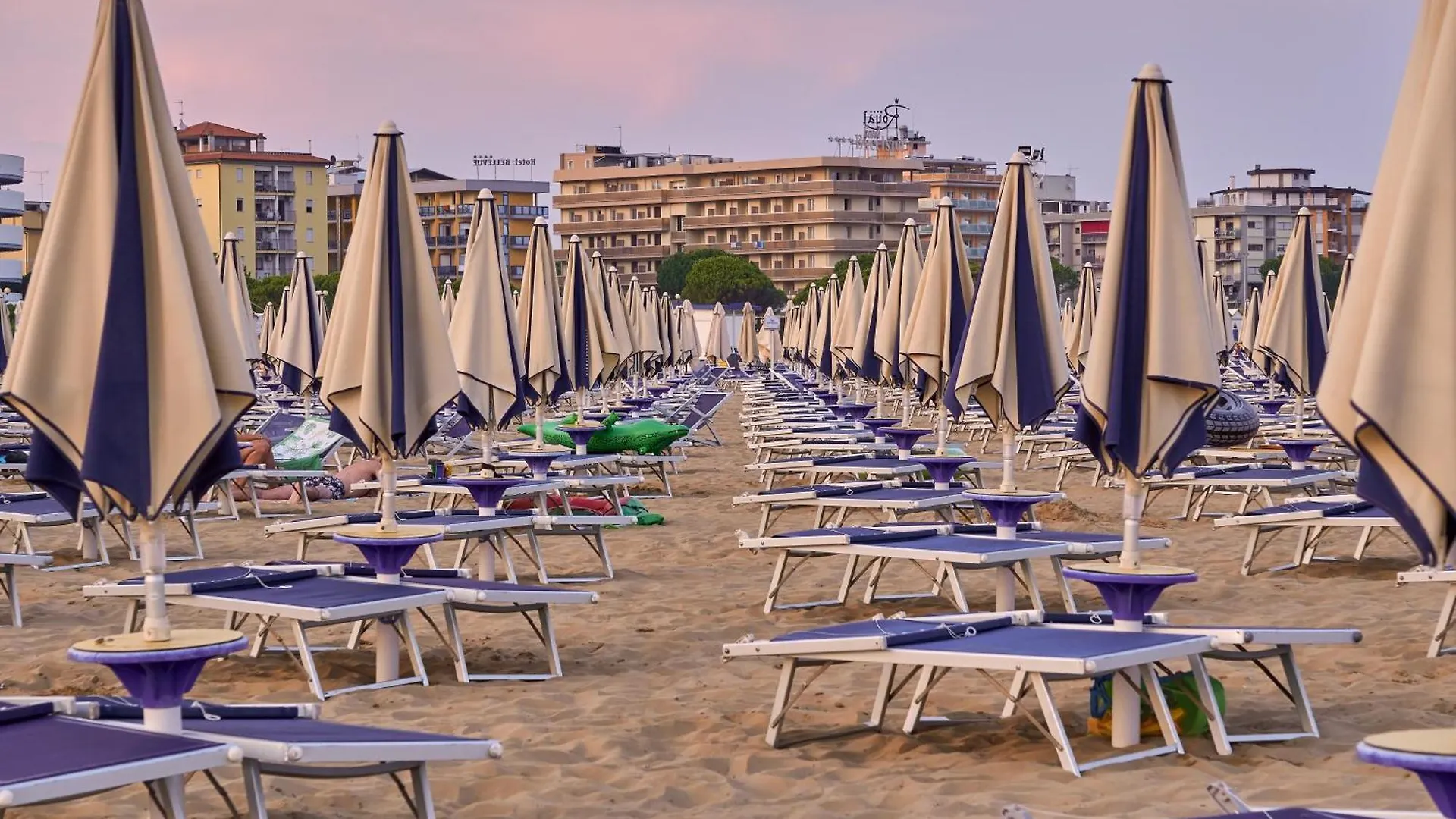 Wonderful Apartment Close To The Beach With Garden Bibione