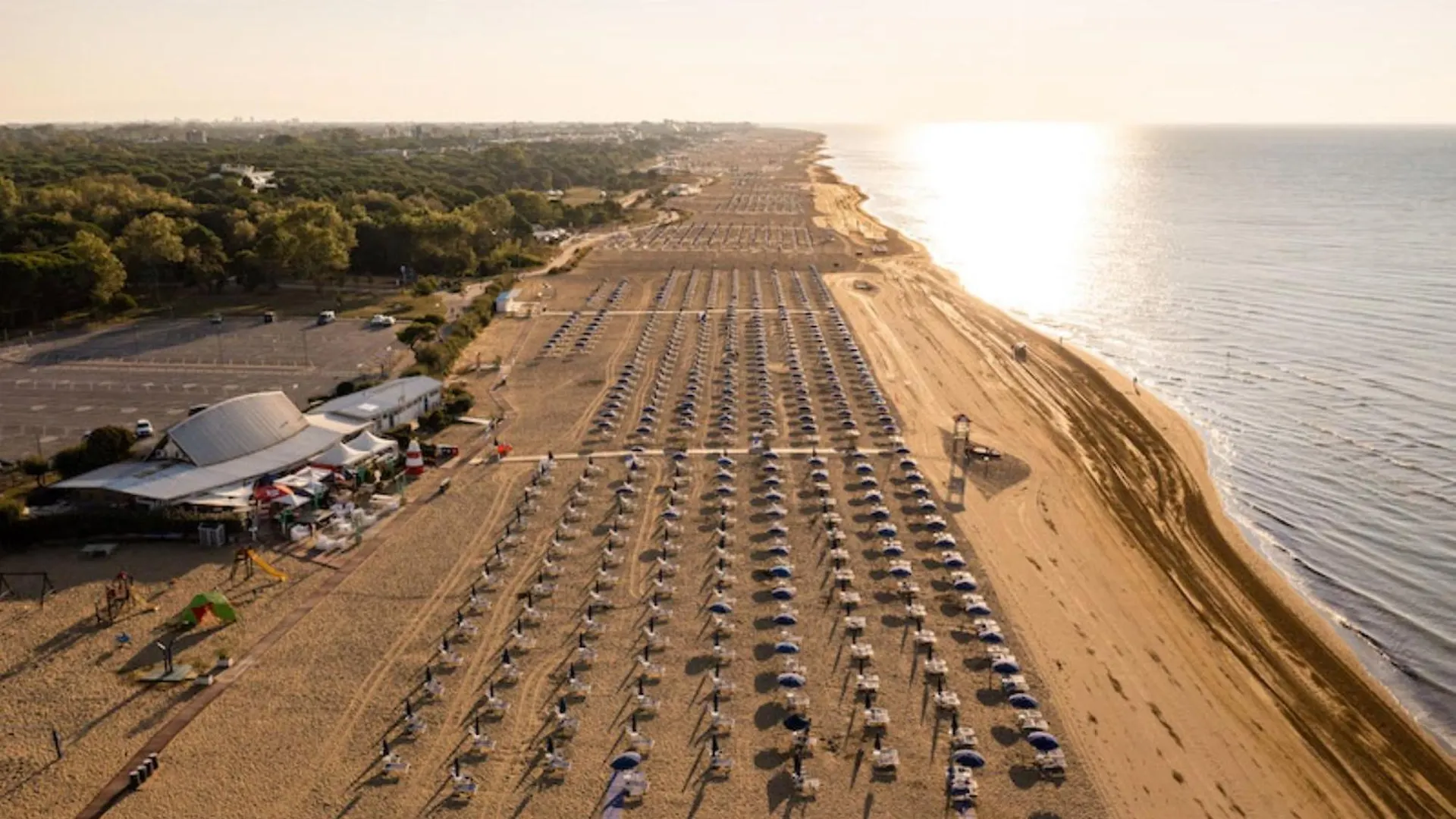 Wonderful Apartment Close To The Beach With Garden Bibione